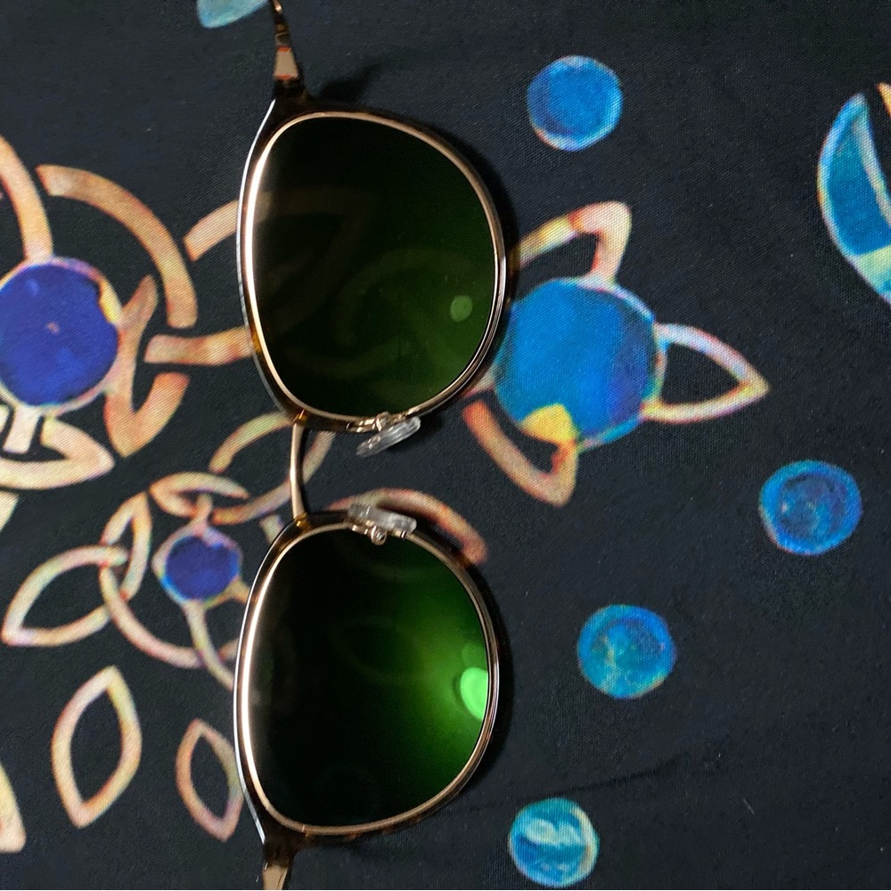 Ottoto Italian womens sunglasses